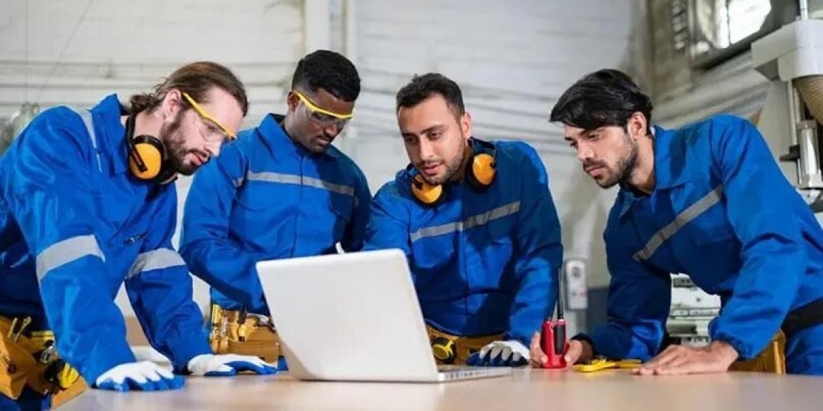When Should You Call an Emergency Plumber in Robina?